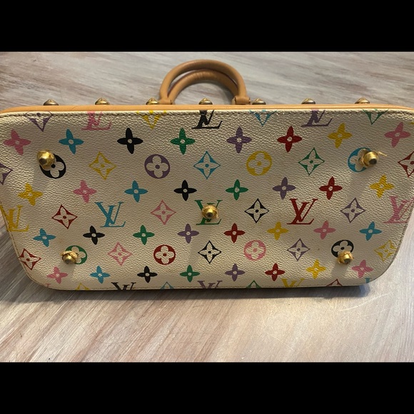 Fun Handbag - Picture 8 of 8